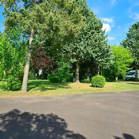 & - Val De Braye Bessé-sur-Braye