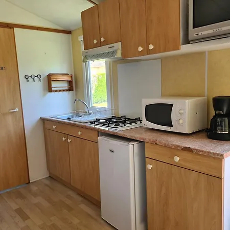 مكان تخييم & - Val De Braye *