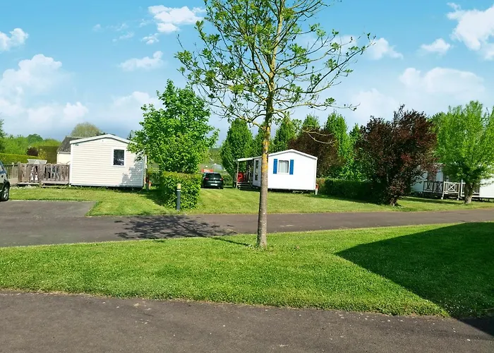 Camping & - Val De Braye Bessé-sur-Braye