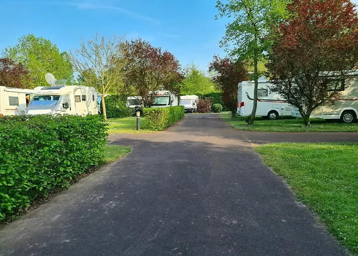 营地 & - Val De Braye