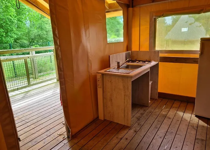 & - Val De Braye Camping Bessé-sur-Braye