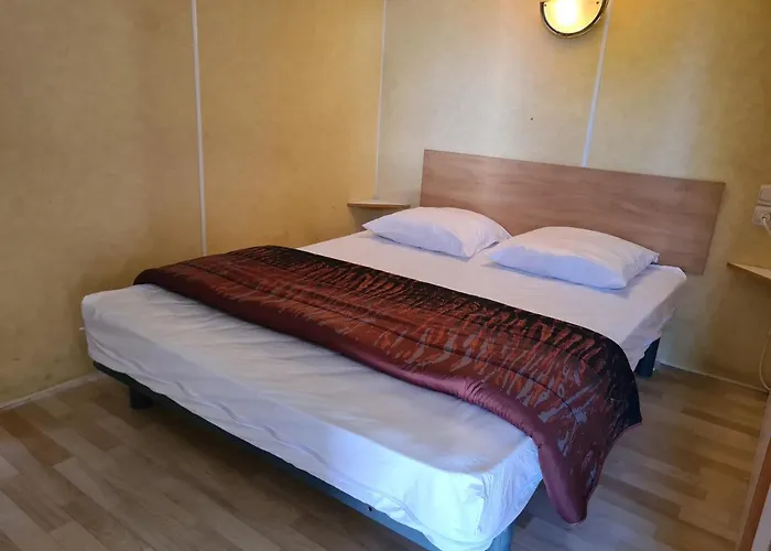 Camping & - Val De Braye *