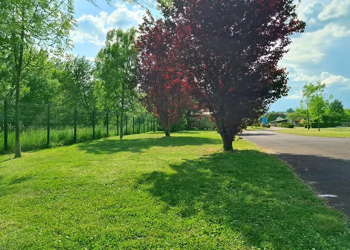 Camping & - Val De Braye *