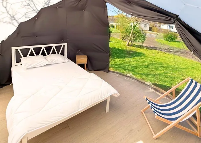 & - Val De Braye Camping Bessé-sur-Braye